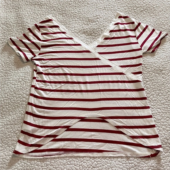 StitchFix short sleeve by Nine Britton. Size small. - Picture 2 of 4